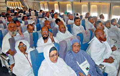 Hajj_passenger