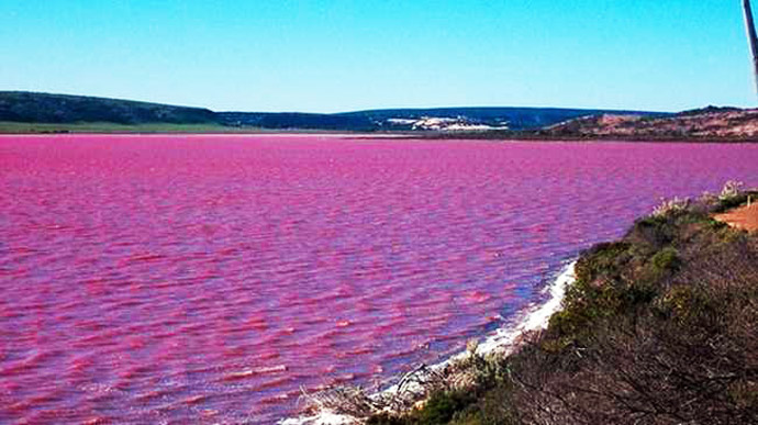 Lake-Hillier