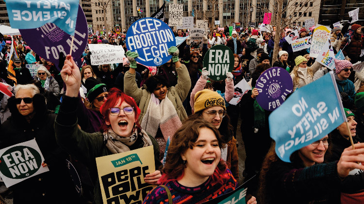 যুক্তরাষ্ট্রজুড়ে ট্রাম্পবিরোধী বিক্ষোভে হাজারো মানুষ