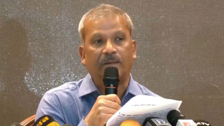 নির্বাচন অনুষ্ঠানের দায়িত্ব হচ্ছে সরকারের, দলের না: আসিফ নজরুল