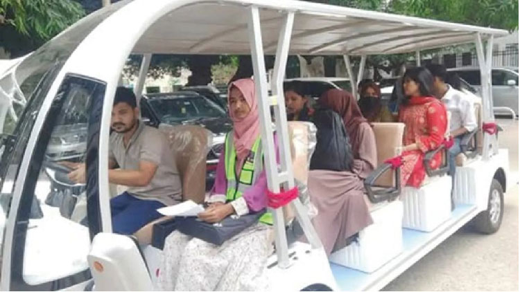 ঢাকা বিশ্ববিদ্যালয়ে শিক্ষার্থীদের জন্য চালু হল ‘ক্যাম্পাস শাটল’