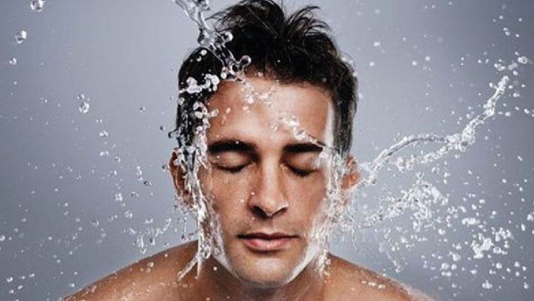 গরমে ছেলেদের রূপচর্চায় সতর্কতা